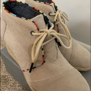 TOMS boots for spring